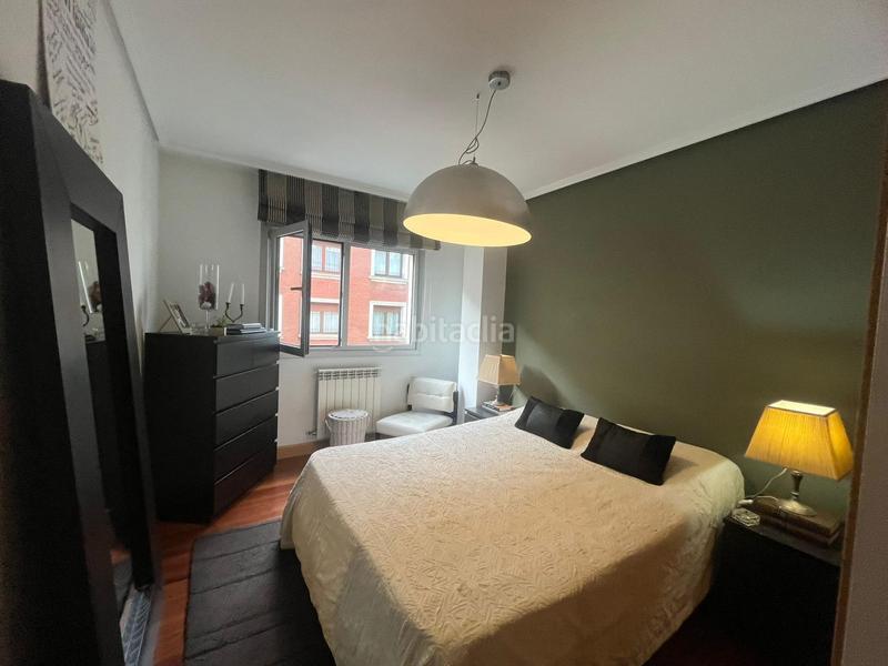 Foto fffb93f2-a25d-4433-9f61-af150c741b46. Piso  en venta en calle costa en Zabalburu Bilbao