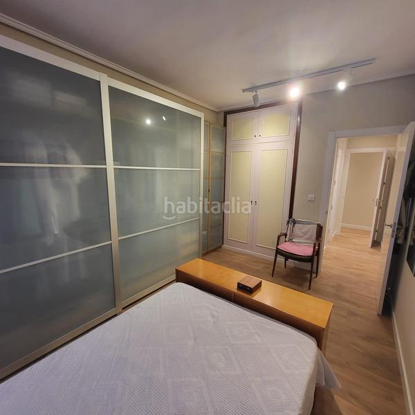 Foto 0854740c-cde8-4d34-8fca-ad8c6b6aa419. Flat with heating parking in San Pedro de Deusto - La Ribera Bilbao