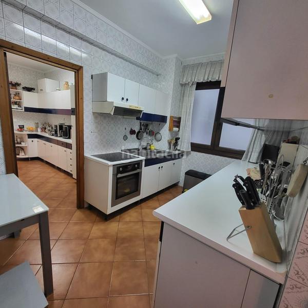 Foto 27678a5f-96df-4168-bcb5-7381d95d95c2. Flat with heating parking in San Pedro de Deusto - La Ribera Bilbao