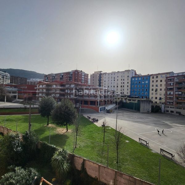 Foto 239bffd3-2456-4ac8-bfd4-d2db6c5d4799. Pis a Zabala Bilbao