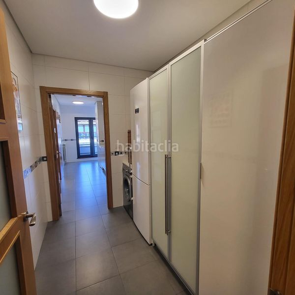 Foto bd3ad188-18cb-4ab5-9efc-1f153a16461f. Pis amb calefacció aparcament a Ametzola Bilbao