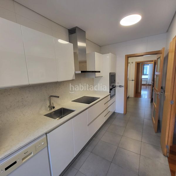 Foto ed572a69-24ea-4b15-b8ed-cb2f0111fbf2. Pis amb calefacció aparcament a Ametzola Bilbao