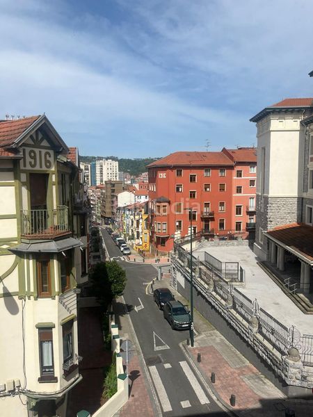 Foto f626f1c8-c5b2-4730-951e-d02edf87a42b. Pis a Iralabarri Bilbao