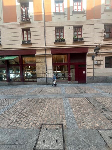 Foto 563c6ee7-cff5-4c9c-b25f-c1d10fa3c1ea. Pis a Casco Viejo Bilbao