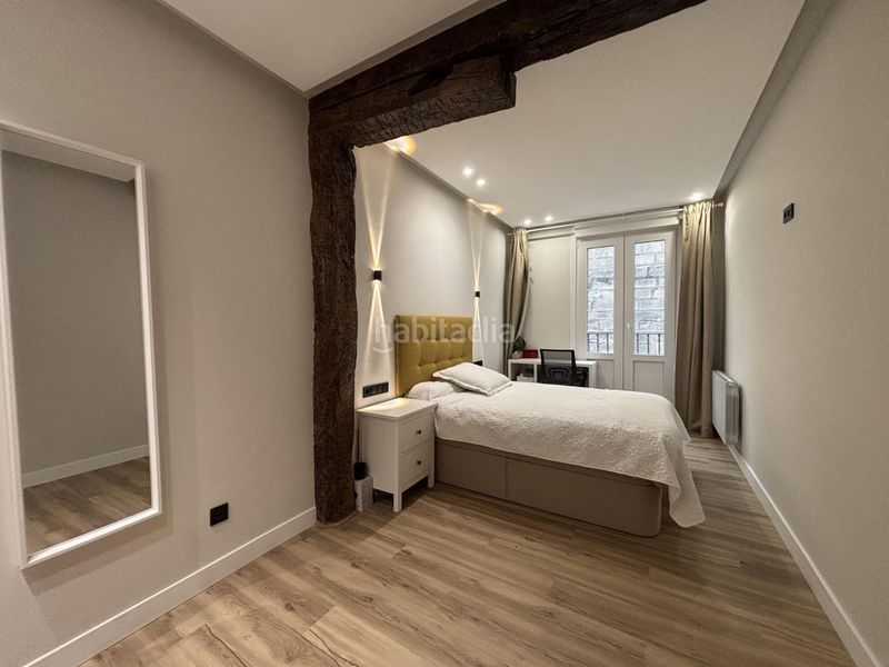 Foto 57ee58a8-14a6-4f4a-b322-7f6fa89421dd. Rent flat in Casco Viejo Bilbao
