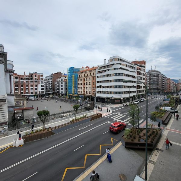 Foto d377dc07-9bf4-43fb-b0cb-768b7f6b5309. Pis amb calefacció aparcament a Ametzola Bilbao