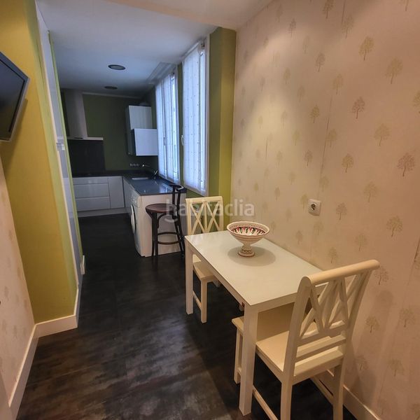 Foto dcb8ccc9-5b70-40f6-bc46-9f583cb4c5ac. Flat with heating in Sabino Arana-Jesuitas Bilbao