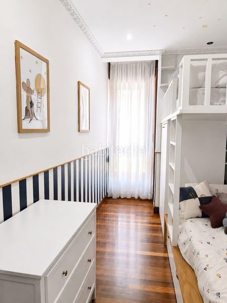 Foto 5d17f1b9-717f-4875-8981-2093f13f6c8b. Flat with heating in Zona Indautxu Bilbao