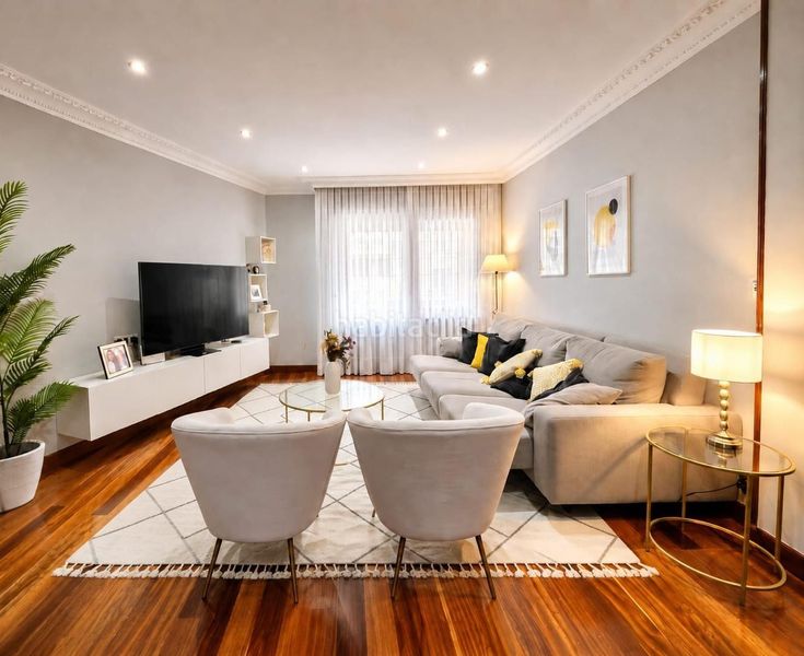 Foto d3e9ae22-75bb-4c34-a810-64a3868e9194. Flat with heating in Zona Indautxu Bilbao