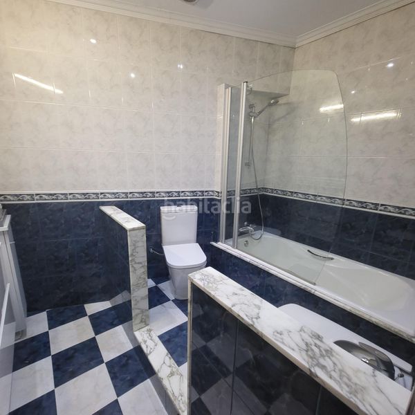 Foto ef2c4016-5071-4da5-97f0-e58db5afbd0c. Flat with heating in Zona Indautxu Bilbao