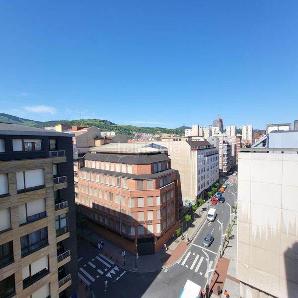 Foto 7abd56a2-d3bd-4d28-80da-c71c456947e7. Pis amb calefacció a Zona Indautxu Bilbao