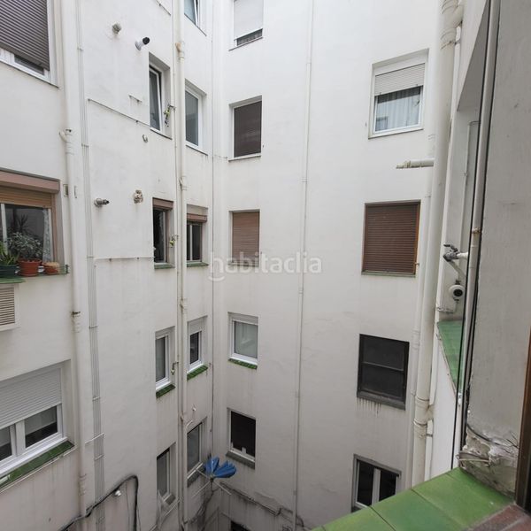 Foto a8dffe91-3a5a-408d-80b3-9114c44bd61c. Pis amb calefacció a Zona Indautxu Bilbao