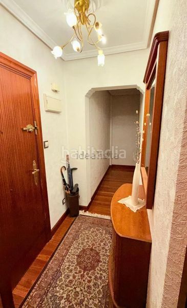 Foto a63176b8-2ee3-43d7-8393-b904b5e32090. Flat in Zorrotza Bilbao