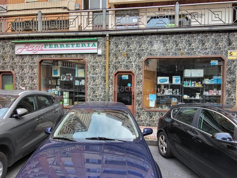 Foto f0b20647-9c3a-44f1-95e1-de7954e88bf2. Local commercial dans avenida iparragirre 64 dans Centro Urbano-Hirigunea Leioa