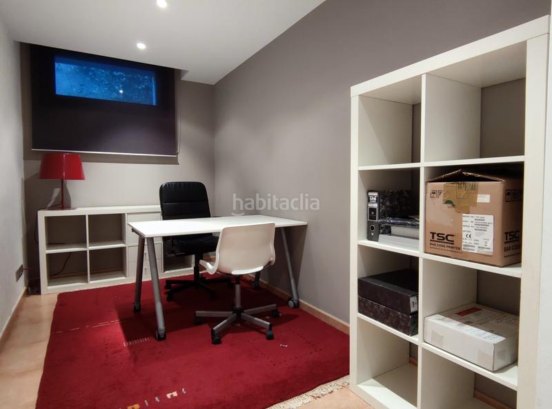 Foto c2ab9d6c-a961-434f-9374-5c2b3ca87d61. Affitto ufficio in Tiana