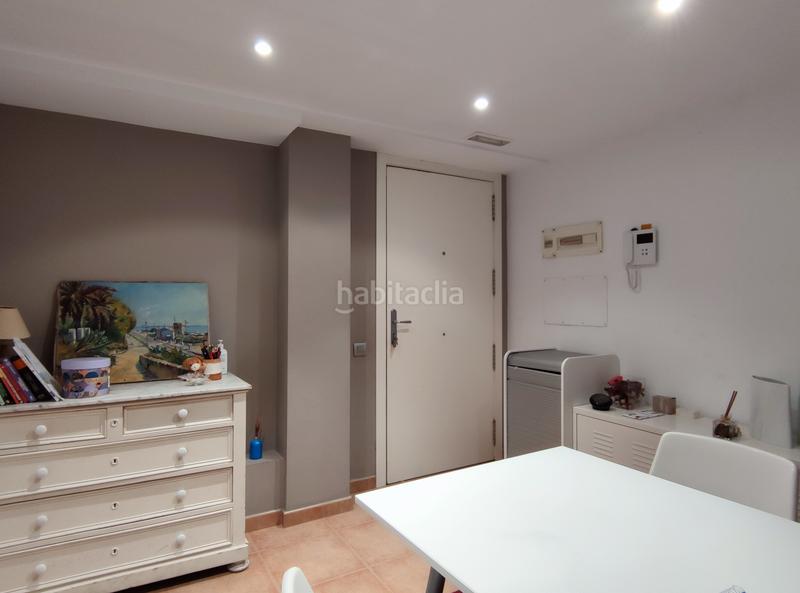 Foto 3406ee6b-47f9-4943-9b01-1b2f7df1e7dc. Miete büro in Tiana