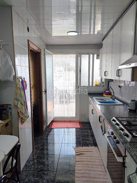 Foto bbff6b70-5183-4849-a075-34bd2d4ab220. Attique avec chauffage dans Montgat