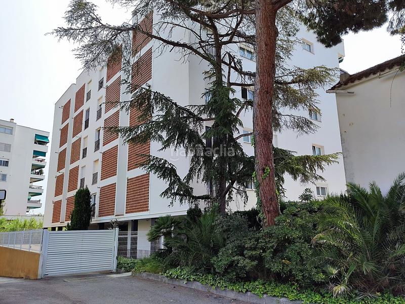 Foto 0a36d4d5-7002-448f-8ede-05d71239a13a. Attico con camino riscaldamento parcheggio piscina in Sant Andreu de Llavaneres