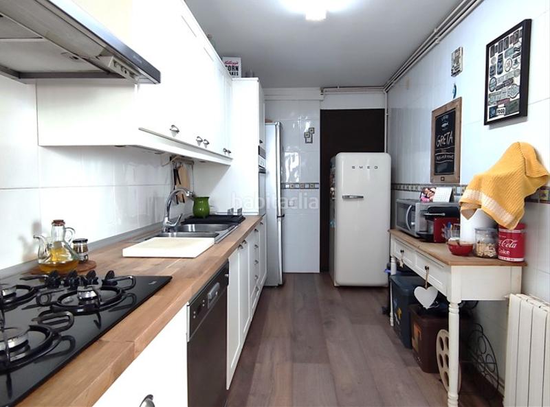 Foto 12206ca1-8f36-48e8-b832-b95f21b76870. Attico con camino riscaldamento parcheggio piscina in Sant Andreu de Llavaneres