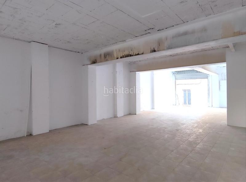 Foto 2479e832-7e75-43bd-9323-5336f6a5f038. Lloguer local comercial a Montgat