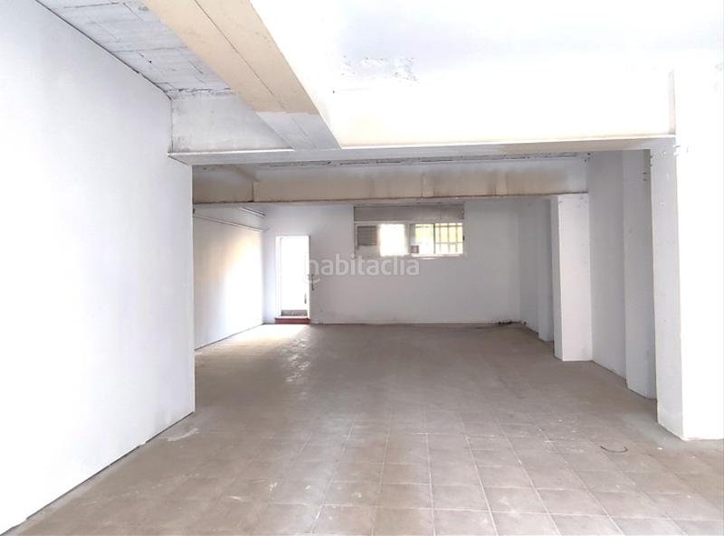 Foto ab5c6dbc-d25b-480d-862f-902b83dc9402. Lloguer local comercial a Montgat