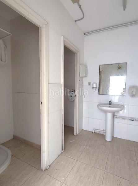 Foto f210550f-a799-4c34-b8f5-9ddca17d5207. Lloguer local comercial a Montgat