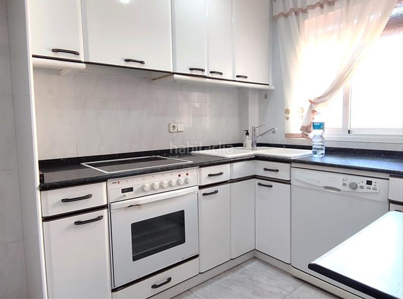 Foto 9b059b60-e53b-4e60-9d24-f9e9f09972e3. Piso vivienda de 70m2 completamente exterior en Montgat