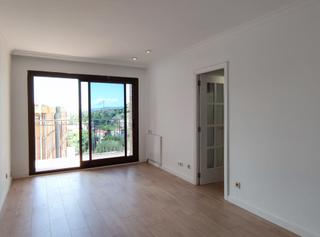 Lloguer Pis  Rambla turó. Piso de 65m2, exterior. finca con ascensor