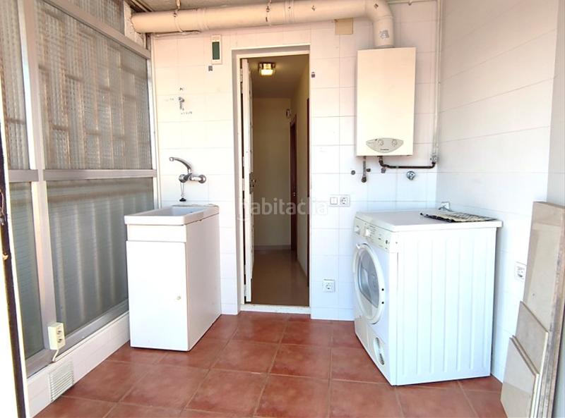 Foto 4cde21f6-b01f-4034-aef4-3f600cfa2056. Attique avec parking dans Morera Badalona