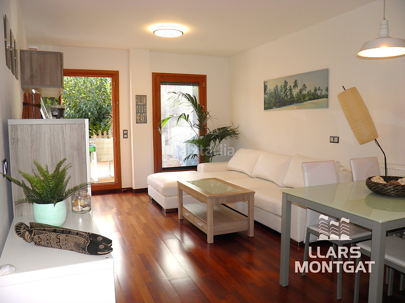 Foto 5328fa43-b528-4ba3-8125-97be0bf0e89c. Rent ground floor with heating parking pool in Tiana