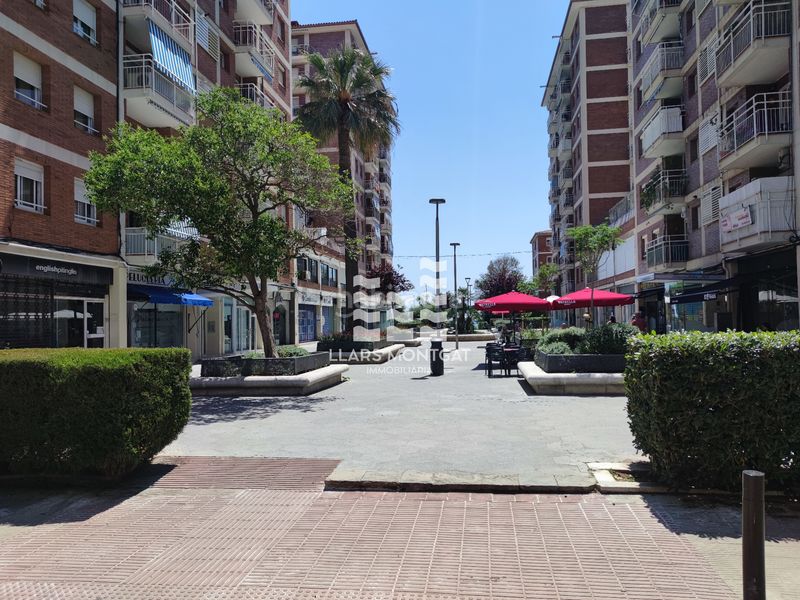 Foto a36e7420-1d44-45bd-9aec-f3cc5e8c97d4. Local comercial a Montgat