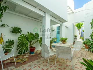 Haus in Casco Antiguo. Casa con gran patio en el casco antiguo