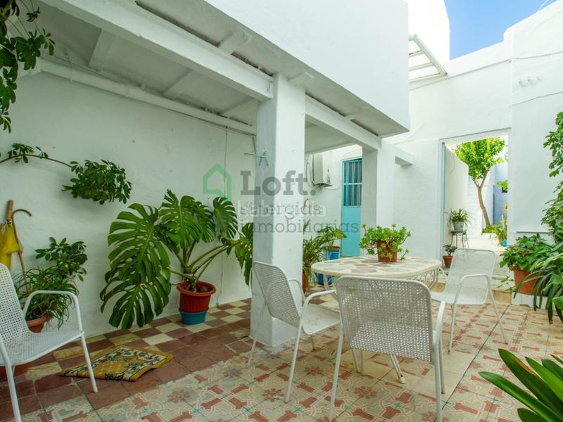 Foto c41fe6a9-b7a5-4b0c-88b5-885ec53e2f4e. Haus mit heizung in Casco Antiguo Badajoz