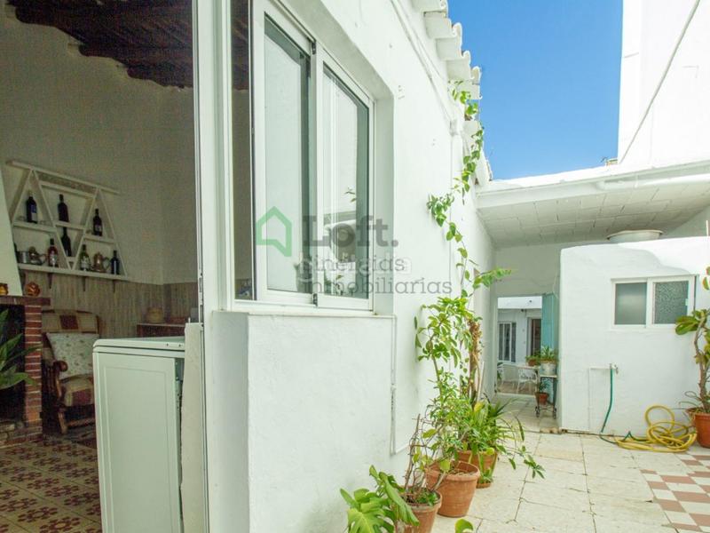 Foto e5932c4f-05d4-4915-9616-377135a49178. Haus mit heizung in Casco Antiguo Badajoz