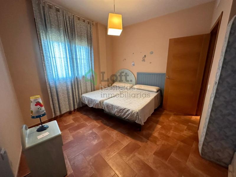 Foto 6d08dcf0-b506-4fe8-917e-59f091efefde. Chalet  con piscina privada en tres arroyos en Badajoz