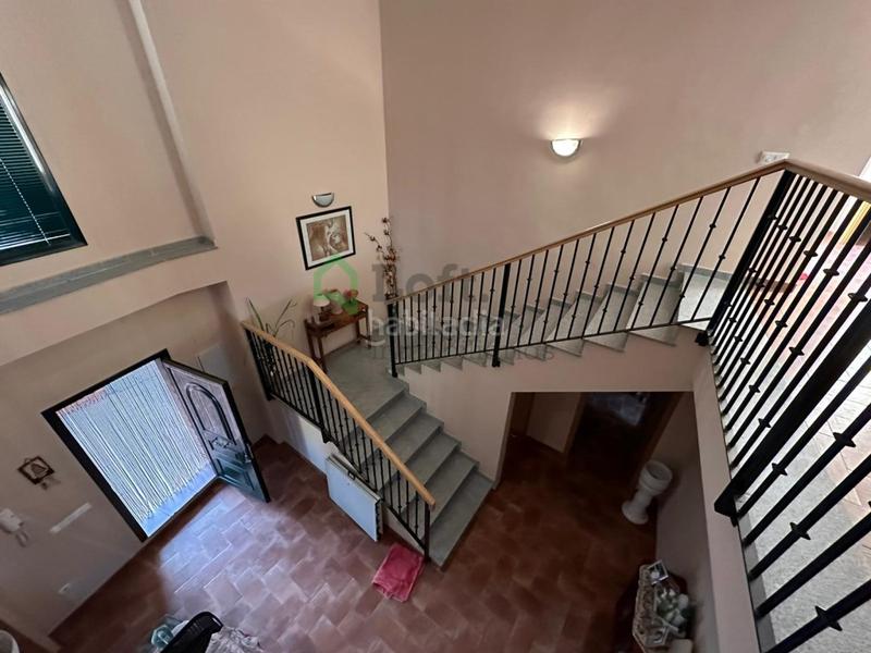 Foto 80154093-5501-4d82-a7ef-11a0c6543525. Chalet  con piscina privada en tres arroyos en Badajoz