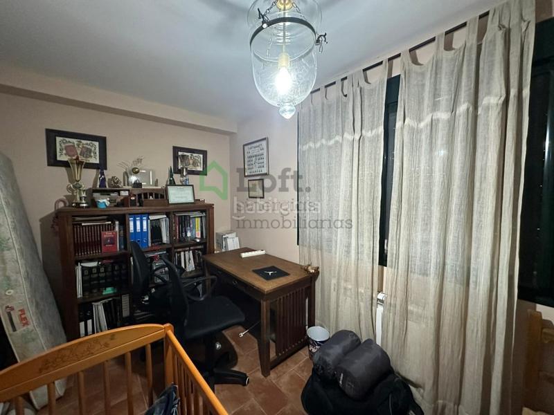 Foto 898f423b-bed3-4e93-8df9-25eb1c6b8ac3. Chalet  con piscina privada en tres arroyos en Badajoz