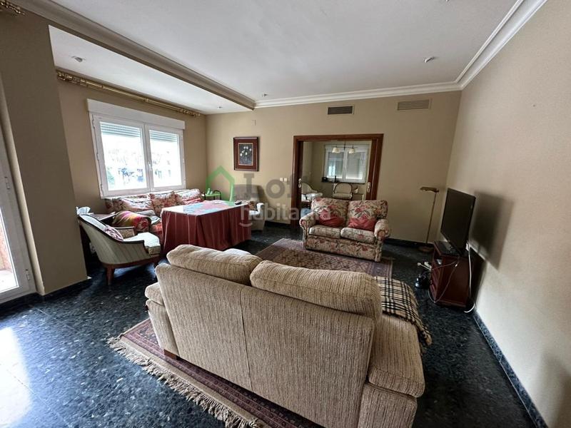 Foto 04380285-4443-4713-bbd3-2d498a8ae21b. Flat with parking in Santa Marina Badajoz