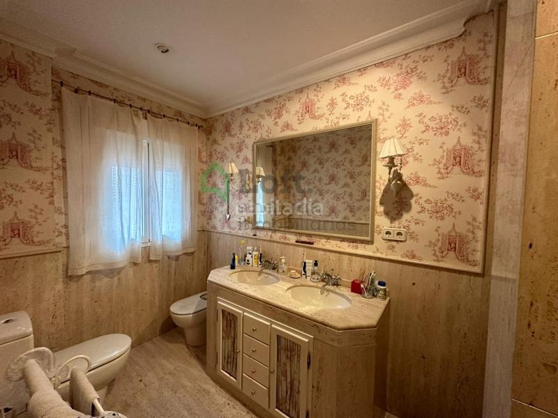 Foto 17514499-beac-442c-8e7e-21f3ccdc600e. Flat with parking in Santa Marina Badajoz