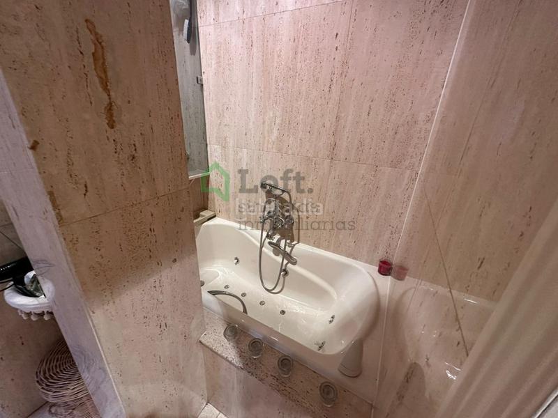 Foto 29308986-9758-4b63-b43a-4a40a7b6d394. Flat with parking in Santa Marina Badajoz