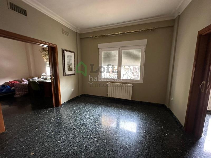 Foto 7e2e7b7c-17fe-4f6f-804d-e62e3ab67d96. Flat with parking in Santa Marina Badajoz