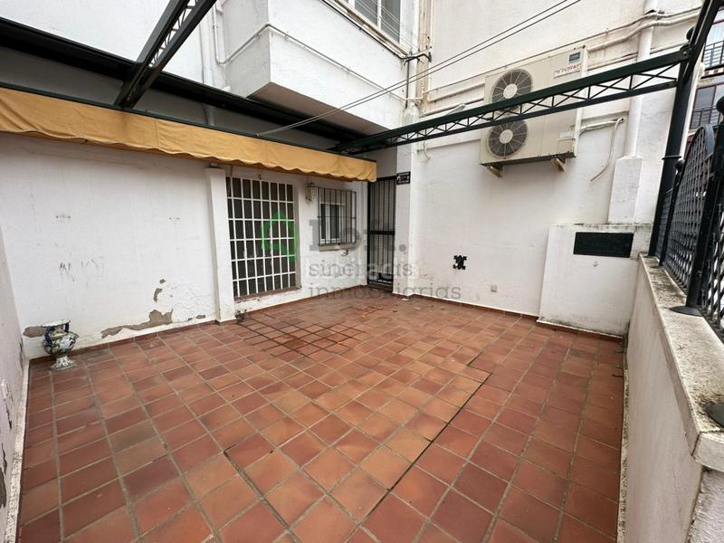 Foto 9c7d9527-1572-46f8-ade7-c1f9d4b83b31. Flat with parking in Santa Marina Badajoz