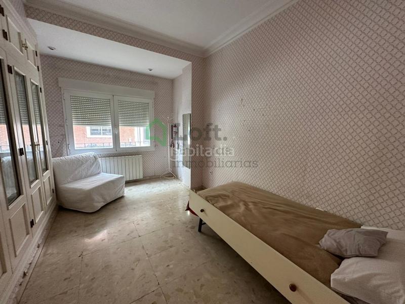 Foto e58aa111-c7f9-4aa0-ace3-22500ca3fd4a. Flat with parking in Santa Marina Badajoz