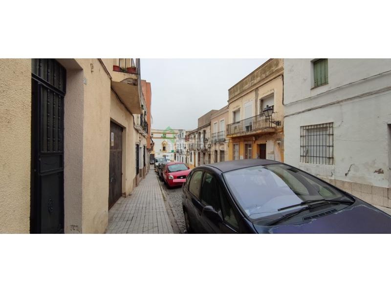 Foto d490aeec-e038-4535-a1f4-e1d0909b3051. Terreny residencial a Casco Antiguo Badajoz