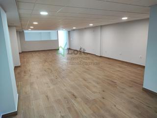 Lloguer Local Comercial a Avenida Elvas. Local comercial en alquiler en avda de elvas