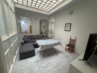 Miete Etagenwohnung in Casco Antiguo. Piso en el centro histórico, próximo a la avda. juan carlos i