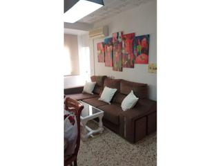 Location Appartement à Ciudad Jardín. Piso de 4 dormitorios en antonio domínguez