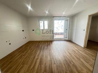 Maison à Pedanías de Badajoz. Casa independiente en gevora con patio y cochera nueva a estrena