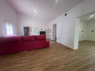 Casa a Pedanías de Badajoz. Casa independiente en gevora con patio y cochera nueva a estrena