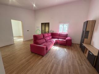 Casa en Pedanías de Badajoz. Casa independiente en gevora con patio y cochera nueva a estrena